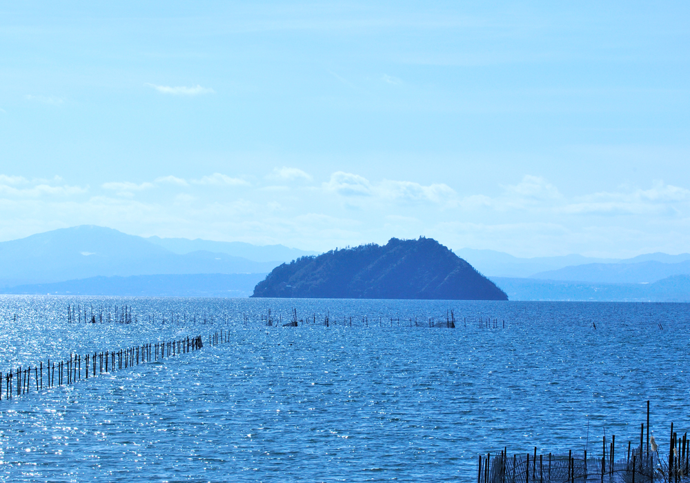 竹生島